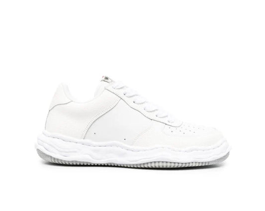 (A11FW712)MAISON MIHARA YASUHIRO "WAYNE" OG SOLE EMBOSSED LEATHER LOW TOP SNEAKER WHITE/WHITE