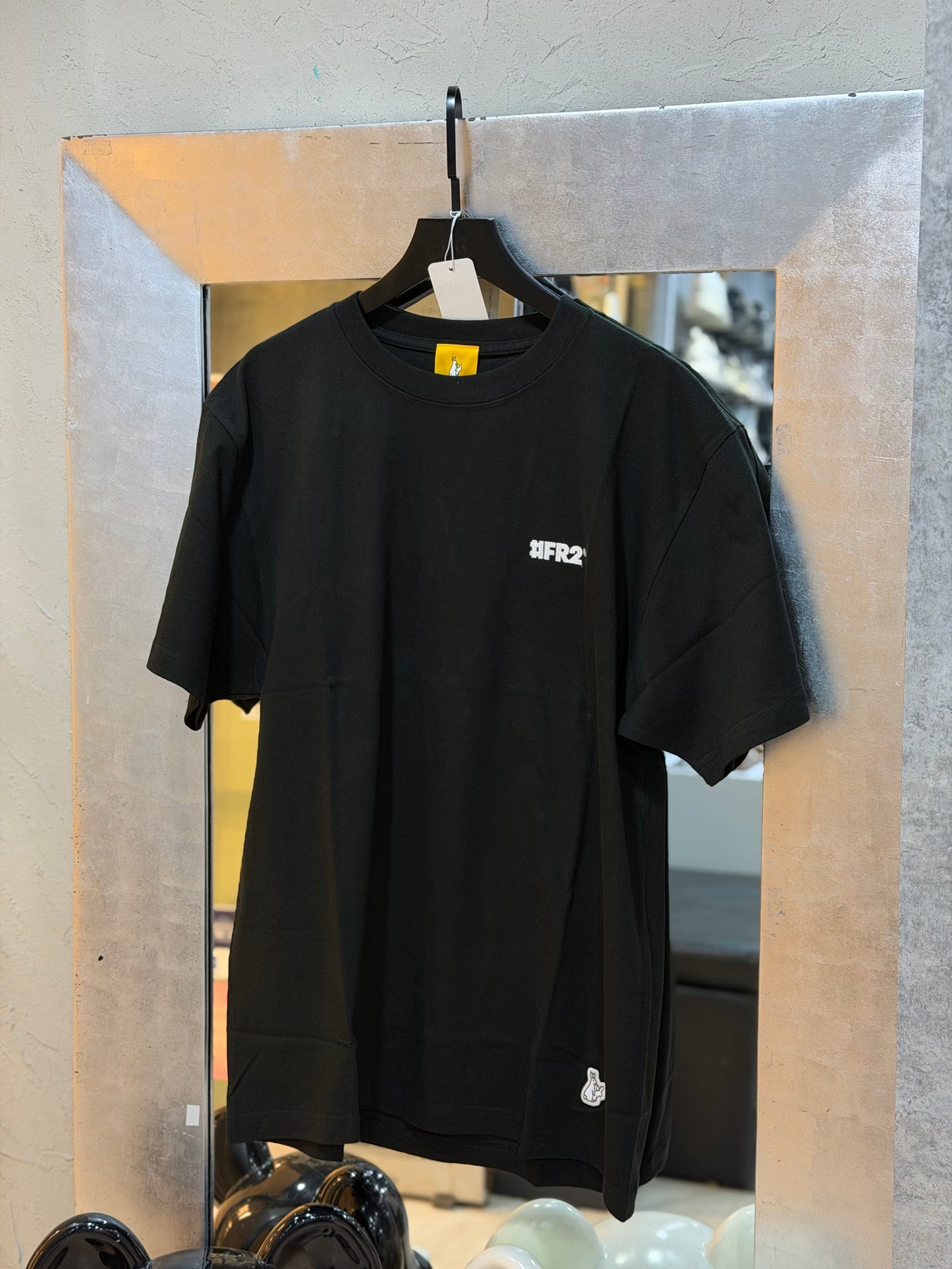 FR2 SNOW DOME RABBITS TEE FRC4133