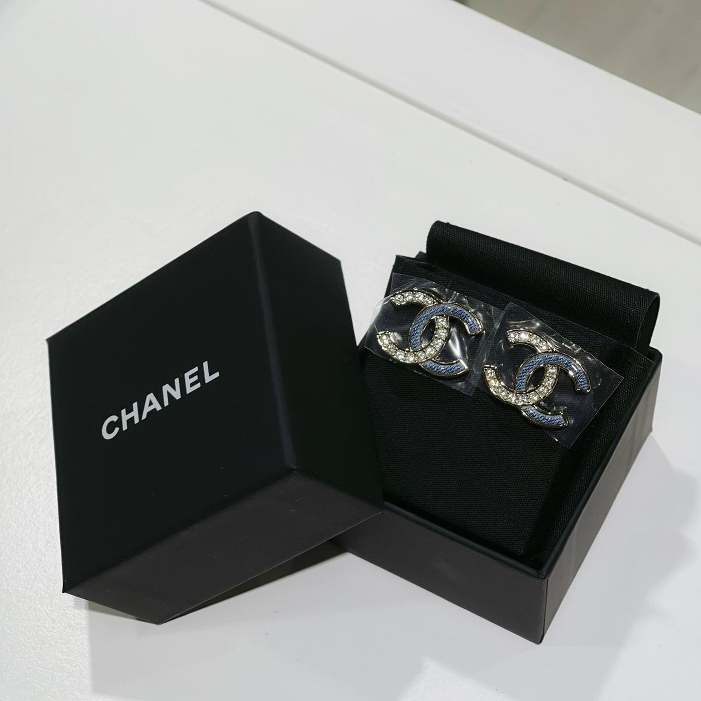 CHANEL EARRINGS DENIM BIG LOGO