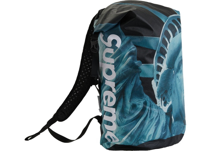 Supreme 17fw outlet backpack