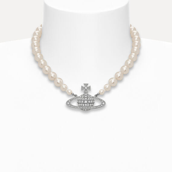 VIVIENNE WESTWOOD ONE ROW BAS RELIEF PEARL NECKLACE(63010106-02P104)