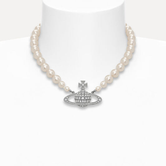 VIVIENNE WESTWOOD ONE ROW BAS RELIEF PEARL NECKLACE(63010106-02P104)