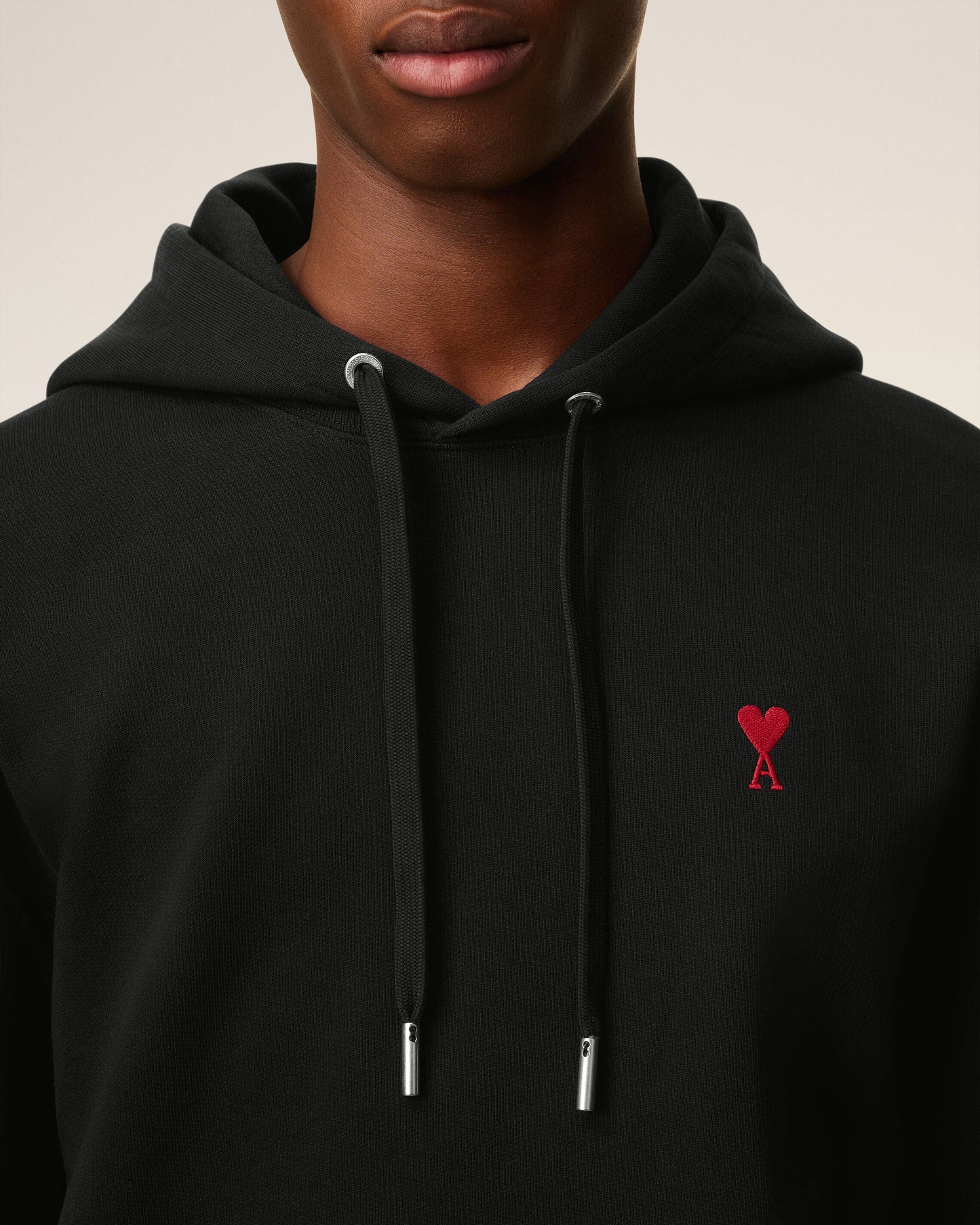 AMI PARIS BLACK COTTON AMI DE COEUR HOODIE (BFUSW235.730)