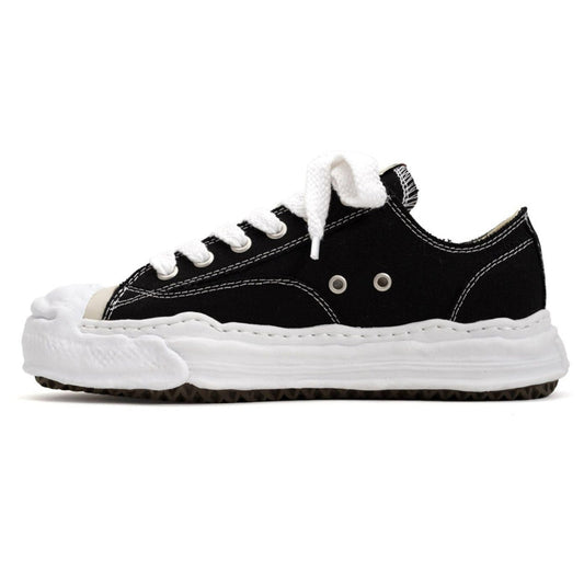 (A05FW702)MAISON MIHARA YASUHIRO "HANK" OG SOLE CANVAS LOW TOP SNEAKER BLACK