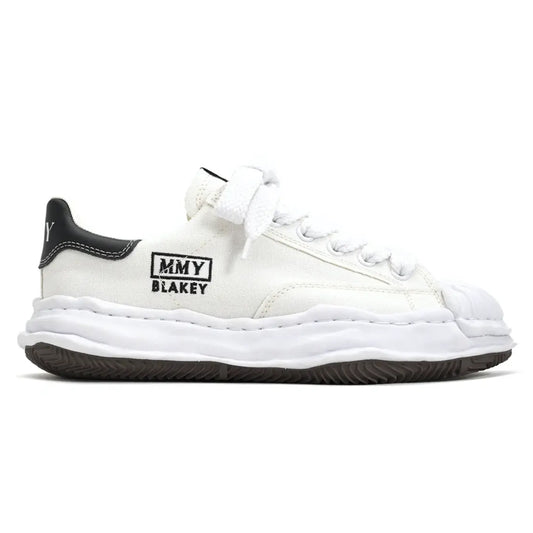 (A08FW735)MAISON MIHARA YASUHIRO "BLAKEY" OG SOLE CANVAS LOW TOP SNEAKER WHITE