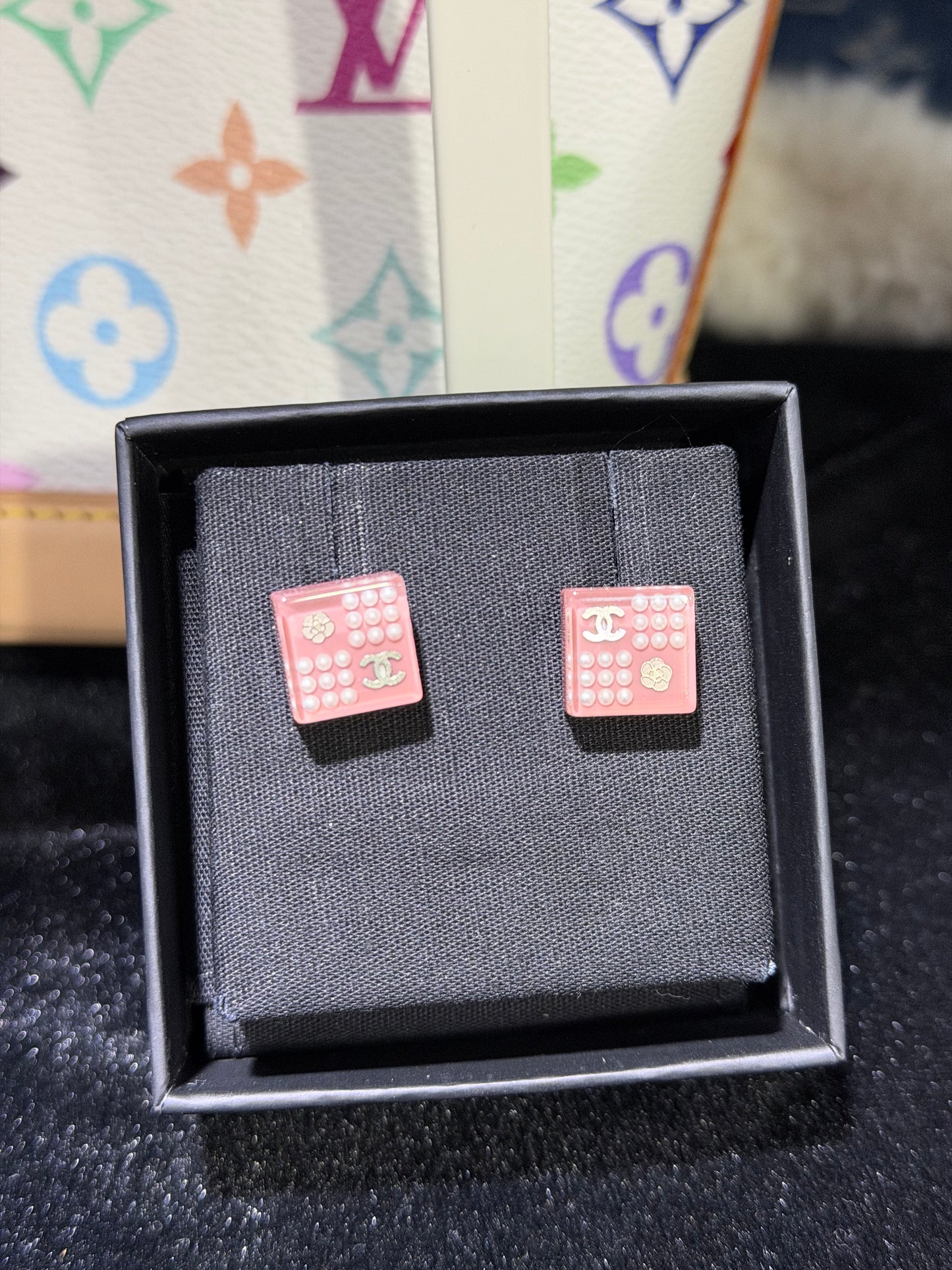 CHANEL CC CAMELLIA RESIN SQUARE STUD EARRINGS