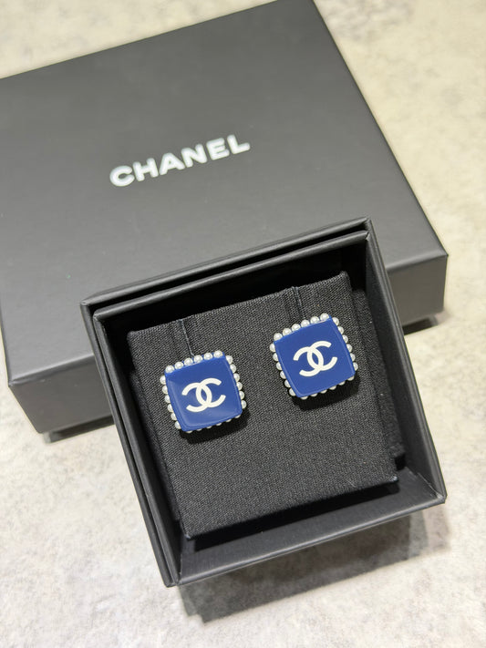 CHANEL SQUARE STUD EARRINGS