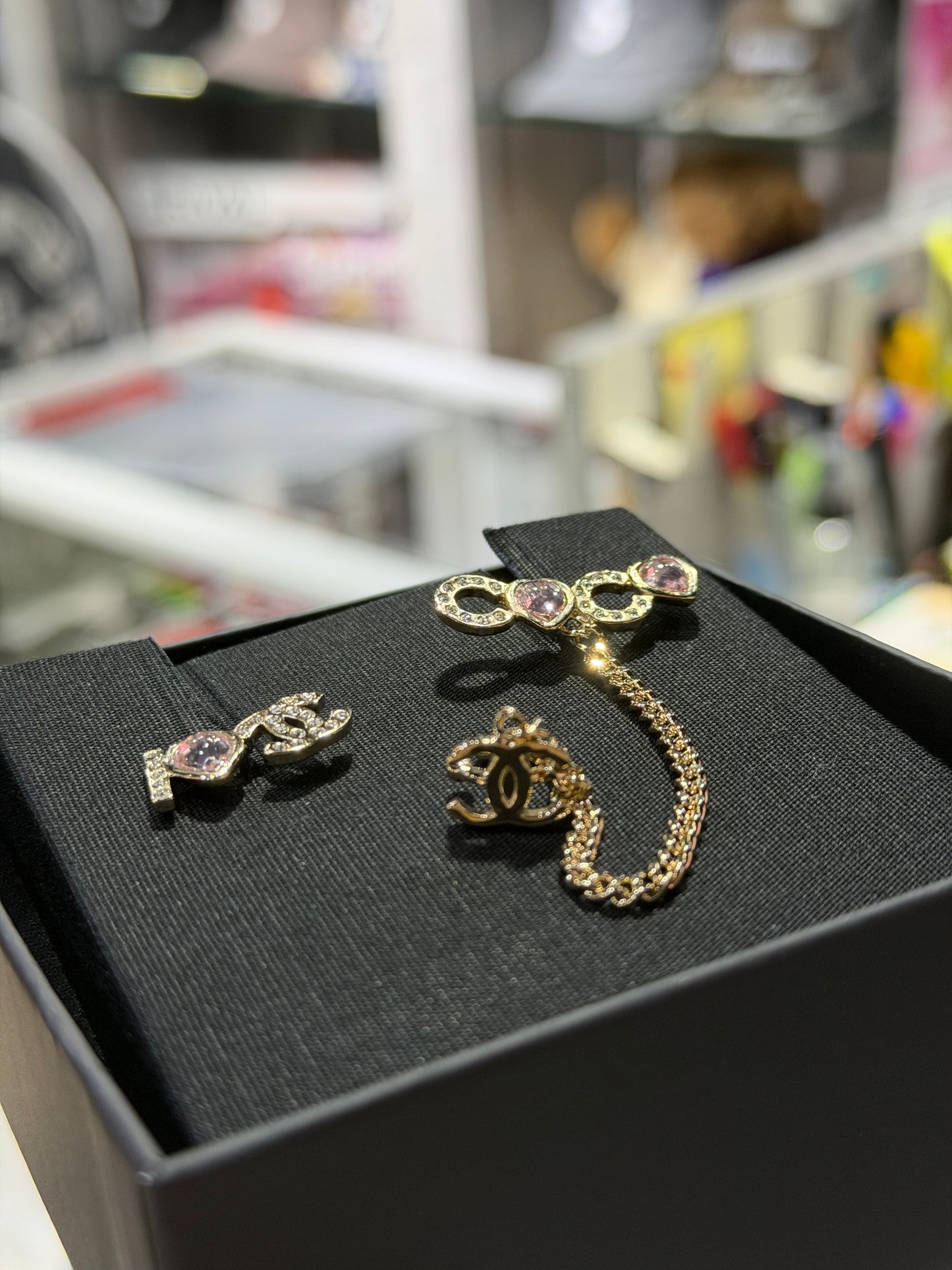 CHANEL" I HEART CC COCO " EAR CUFF&STUD EARRINGS SET