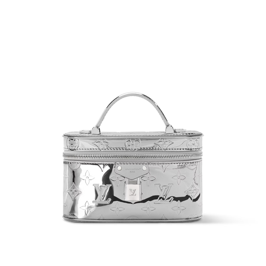 LOUIS VUITTON VANITY CHAIN POUCH M26097