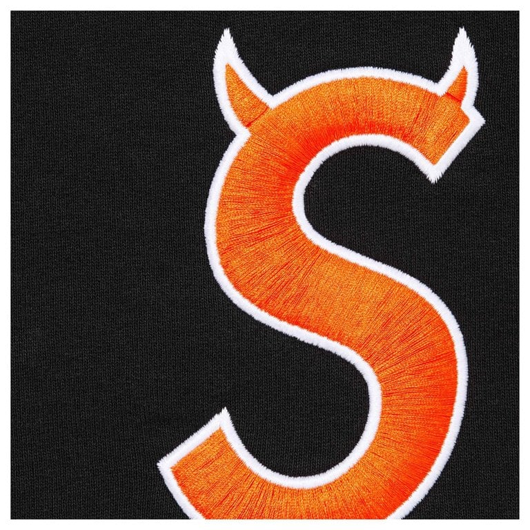 SUPREME 26SS WEEK6 DEVIL S LOGO ZIP UP HOODED SWEATSHIRT