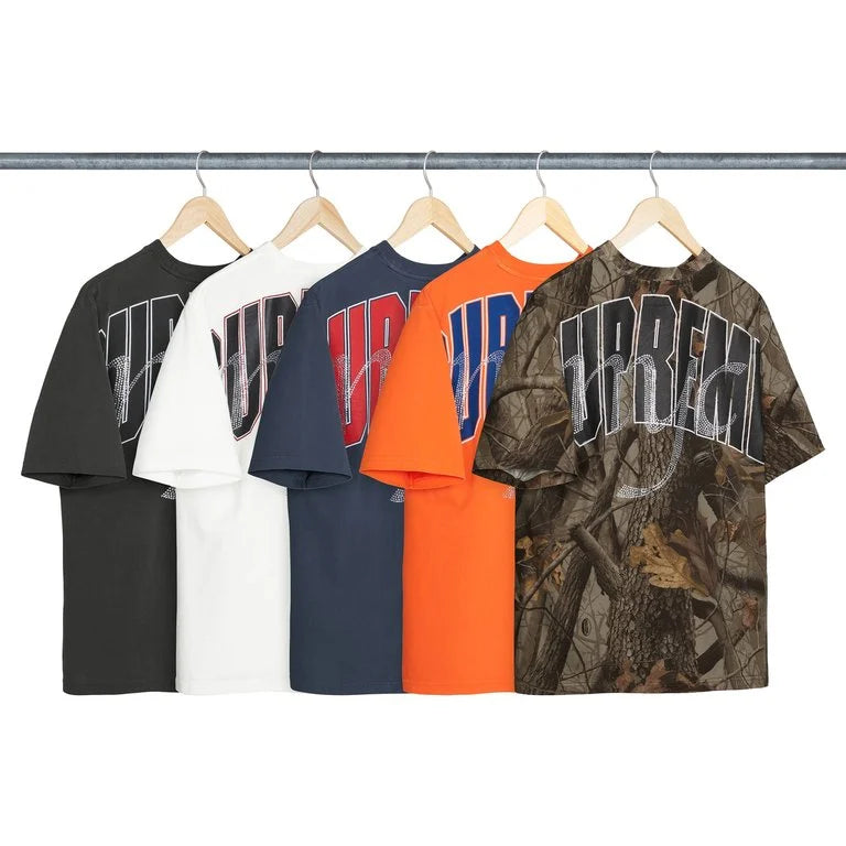 SUPREME 26SS WEEK 16 RHINESTONE SCRIPT S/S TOP