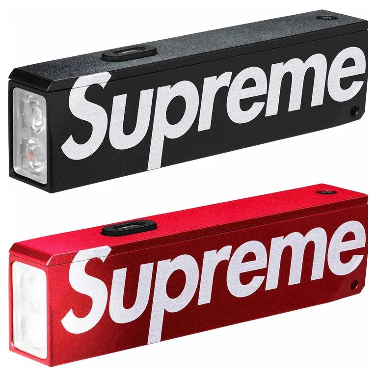 SUPREME WEEK 3 SUPREME®/ACEBEAM FLASHLIGHT KEYCHAIN
