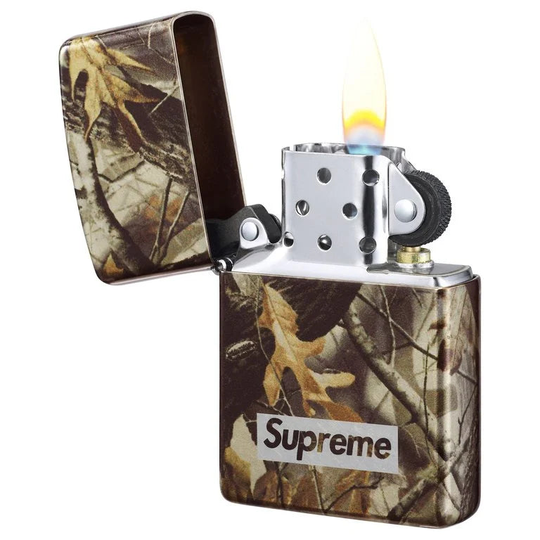 SUPREME WEEK 4 ® CAMO LOGO ZIPPO®