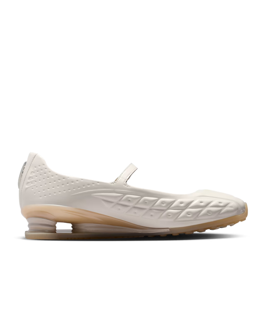 NIKE SHOX Z CALISTRA X LABELHOOD PALE IVORY WOMEN SIZE(IR5510-100)