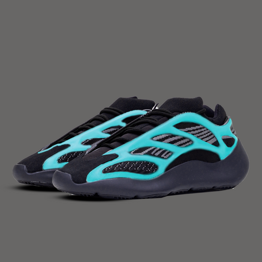 [PREORDER] ADIDAS YEEZY BOOST 700 V3 'DARK GLOW' (GX6144)
