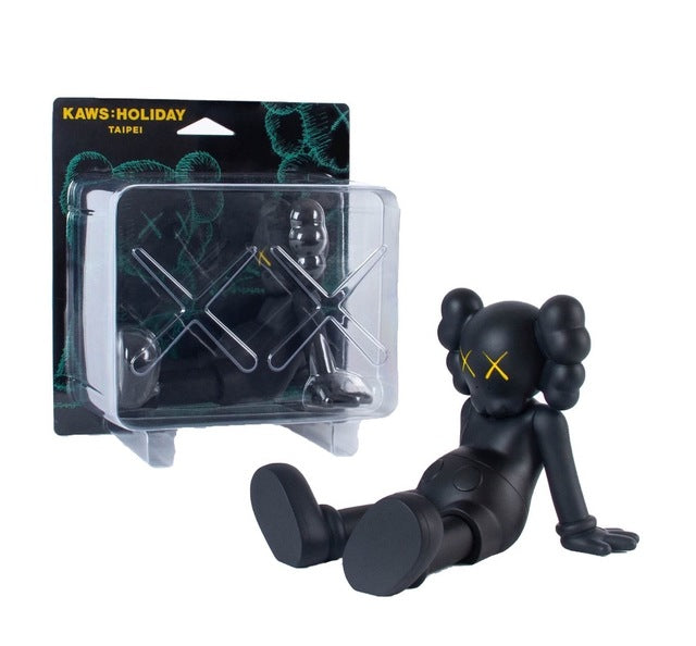 KAWS : HOLIDAY TAIPEI FIGURE - CONCEPTSTOREHK